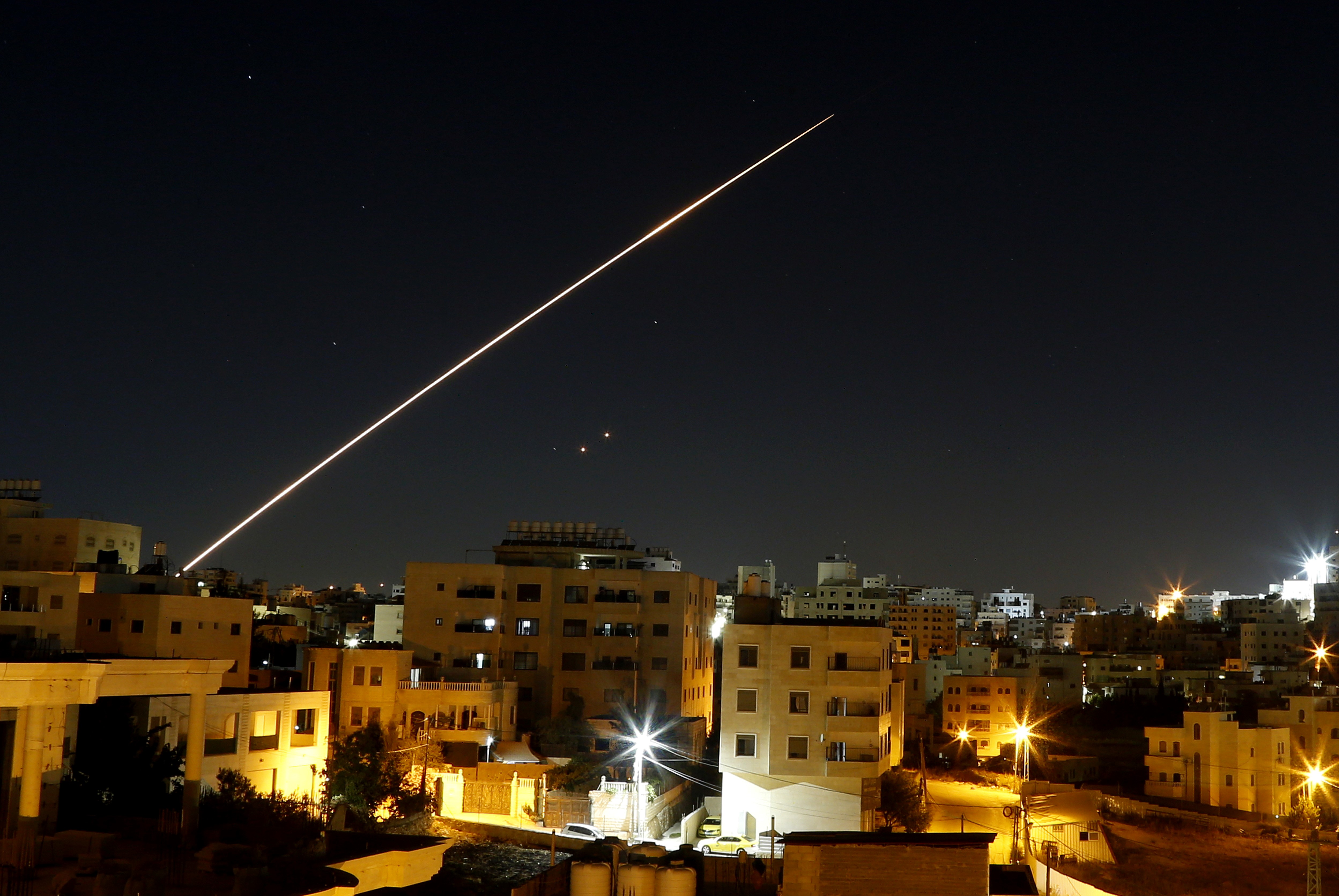 I Paml Vh L3 E Six4Da1 L O L4W