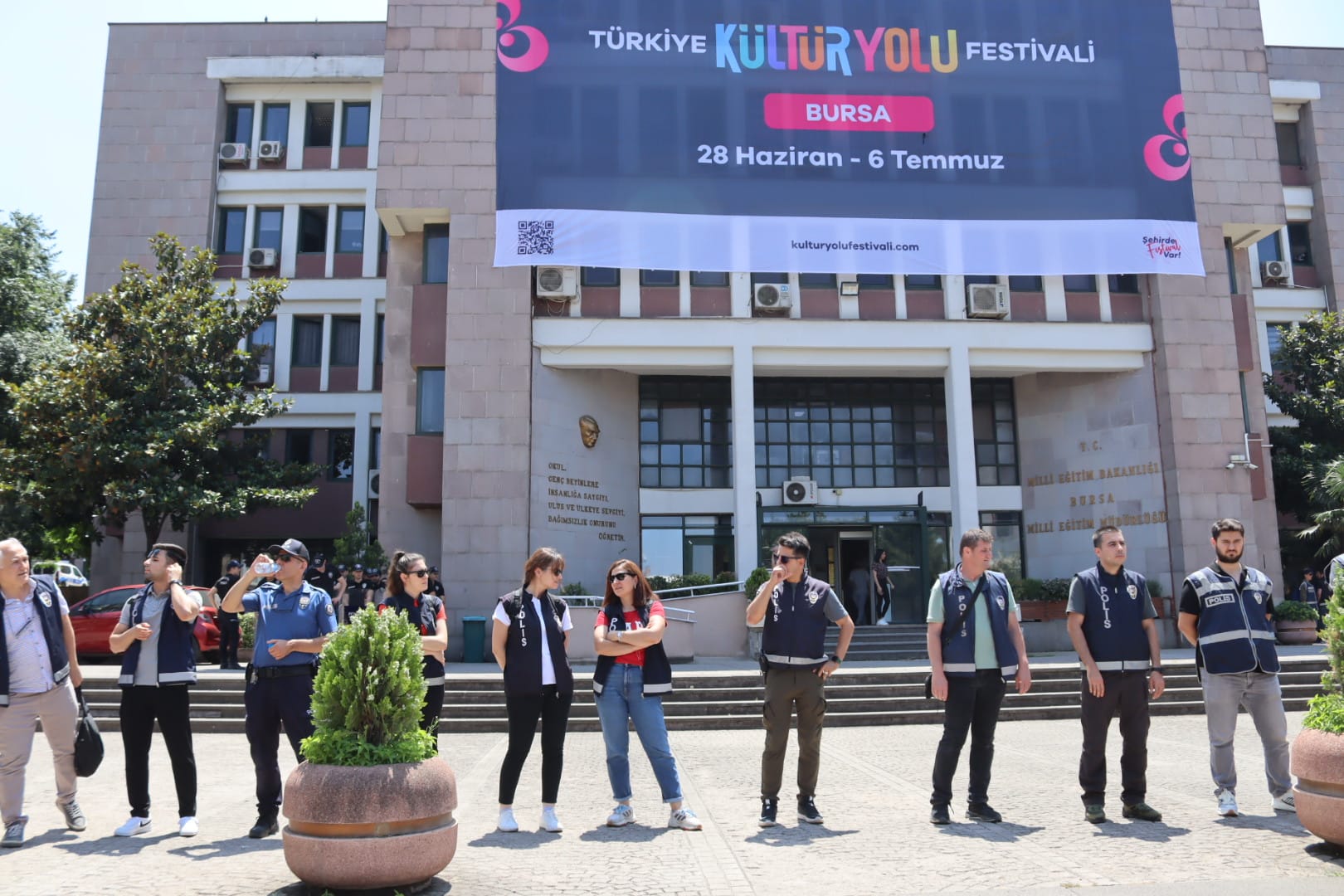 Web.whatsapp 2025 06 19T142359.440