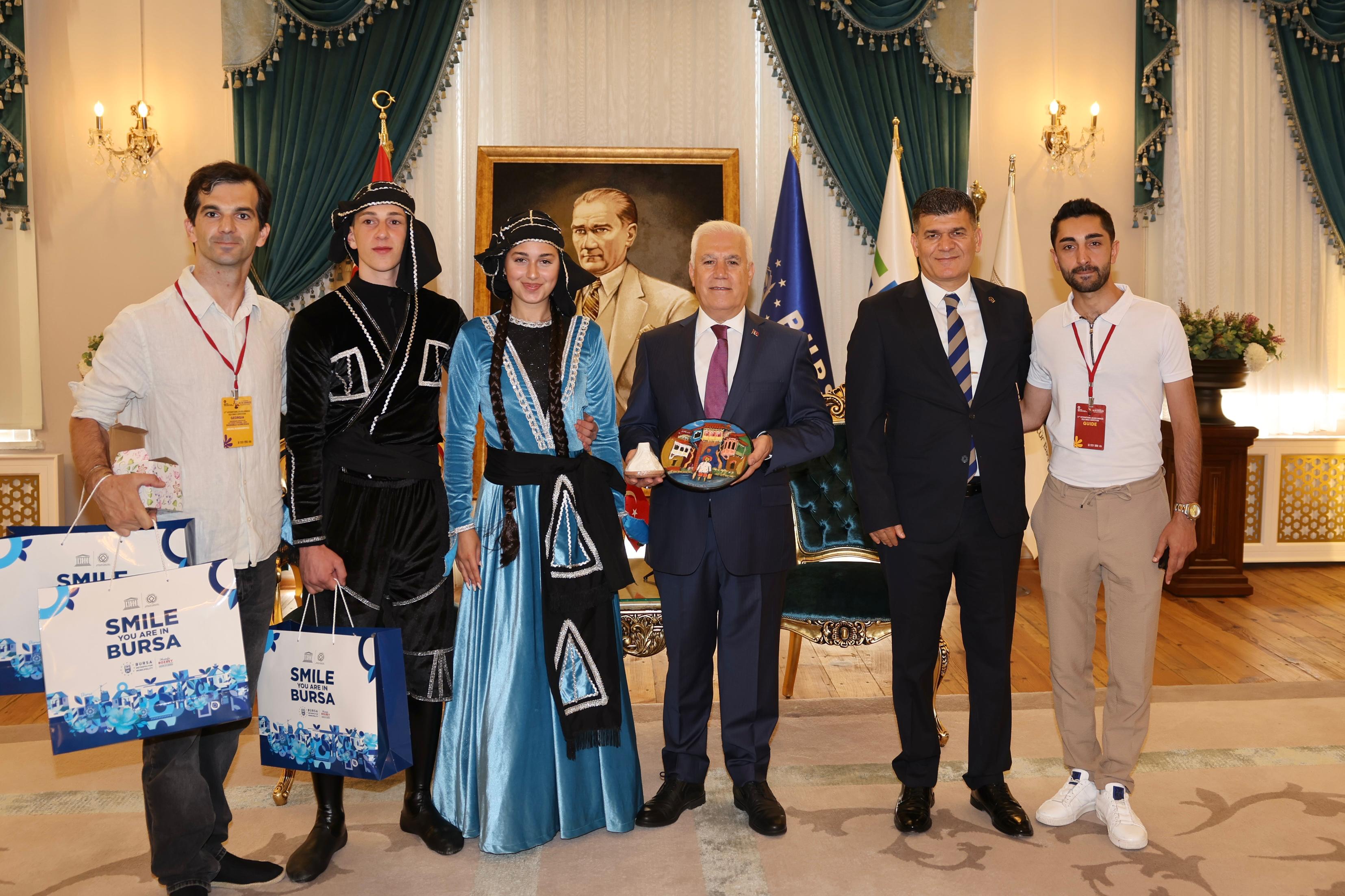 35819 M T Y4 Nz Bl M W 5