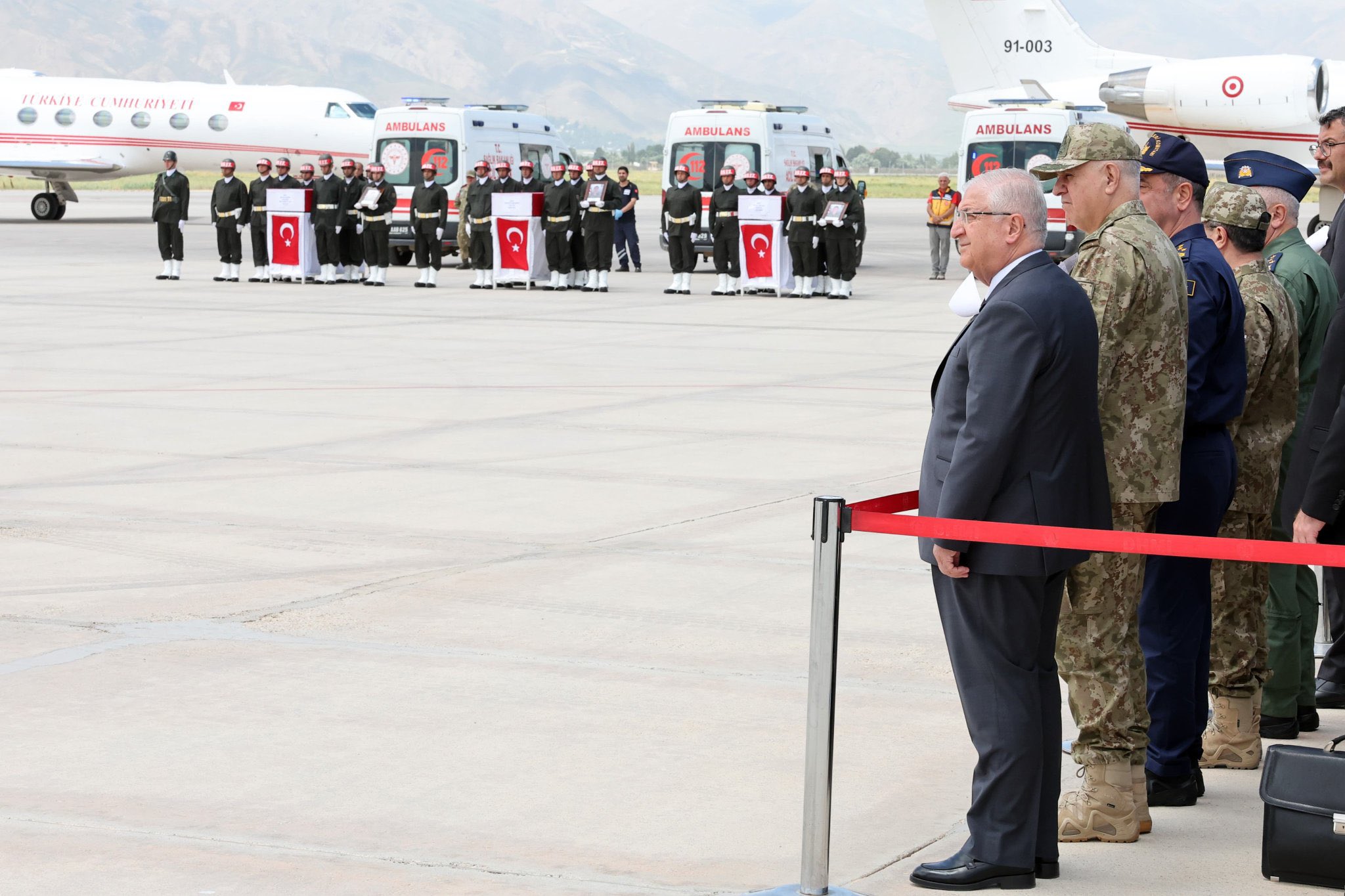 Gv Q Dw P V Ws A A H0 B Y