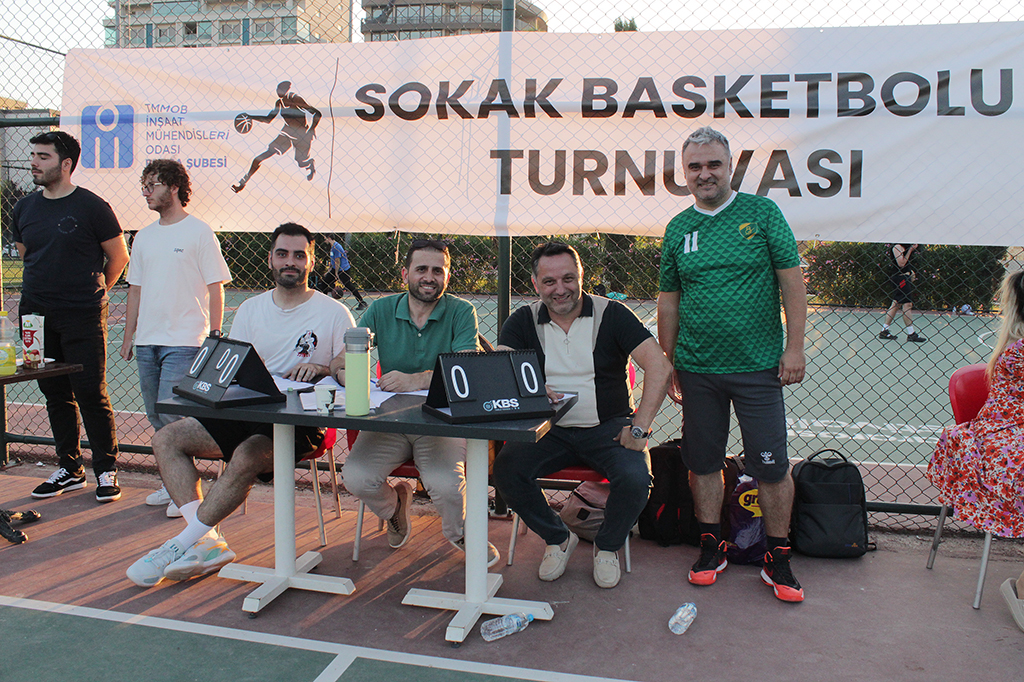 İnşaat Mühendisleri Potaların Tozunu Attırdı 6