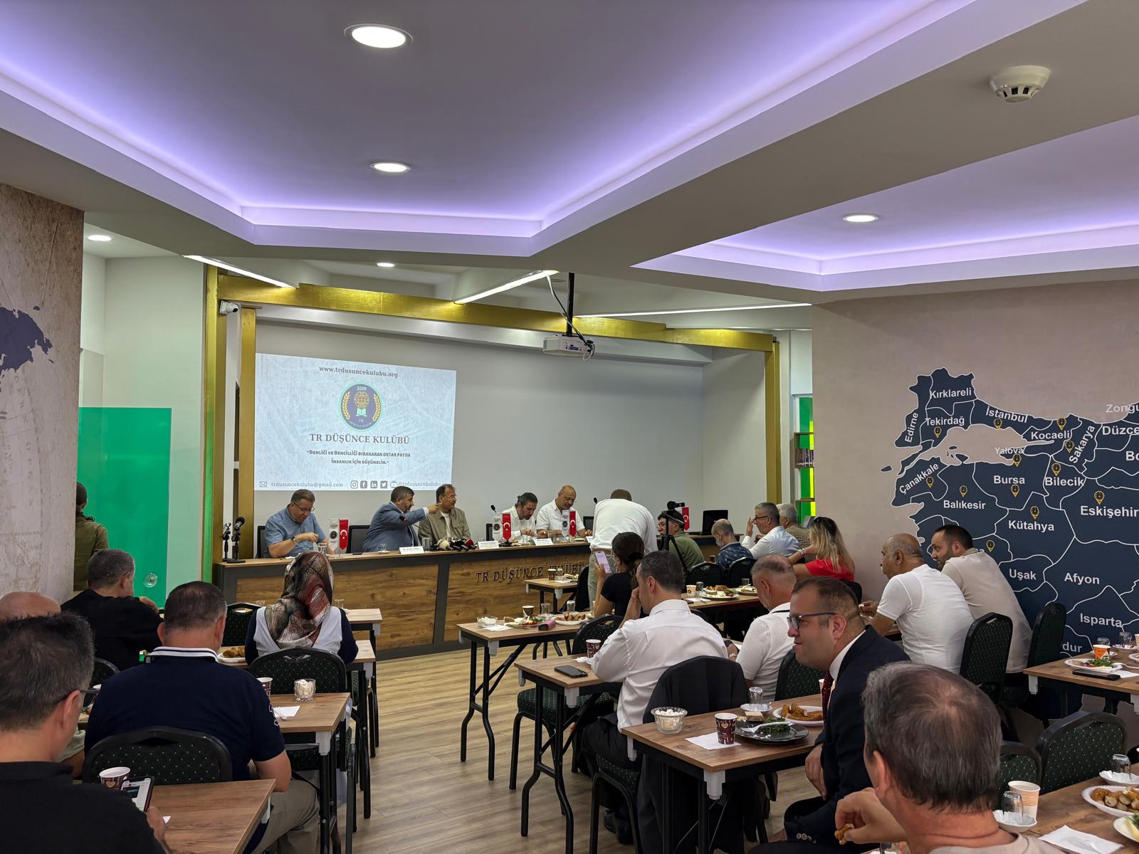 Web.whatsapp 2025 07 19T101338.479