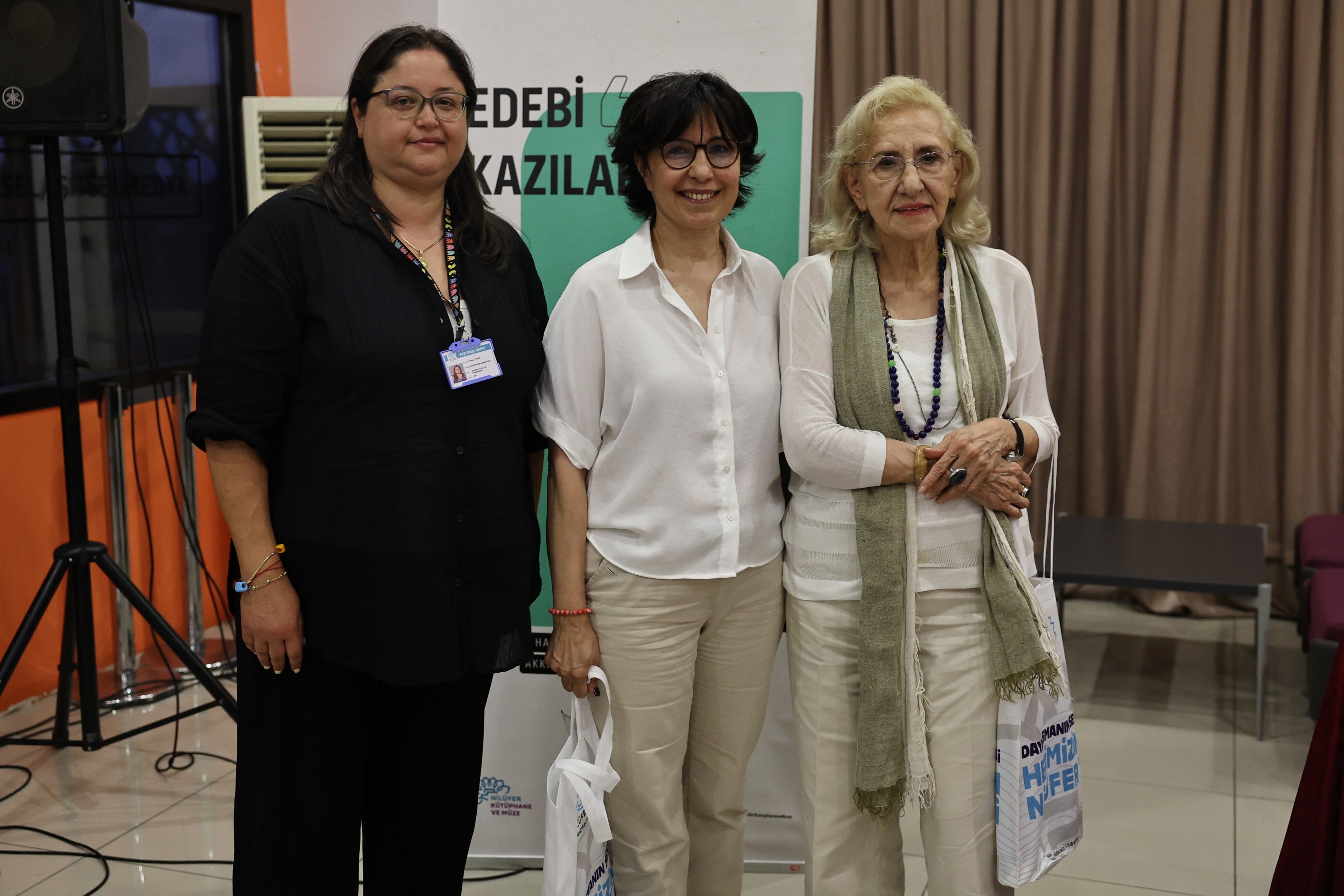 Edebi̇ Kazilar İnci̇ Aral 5