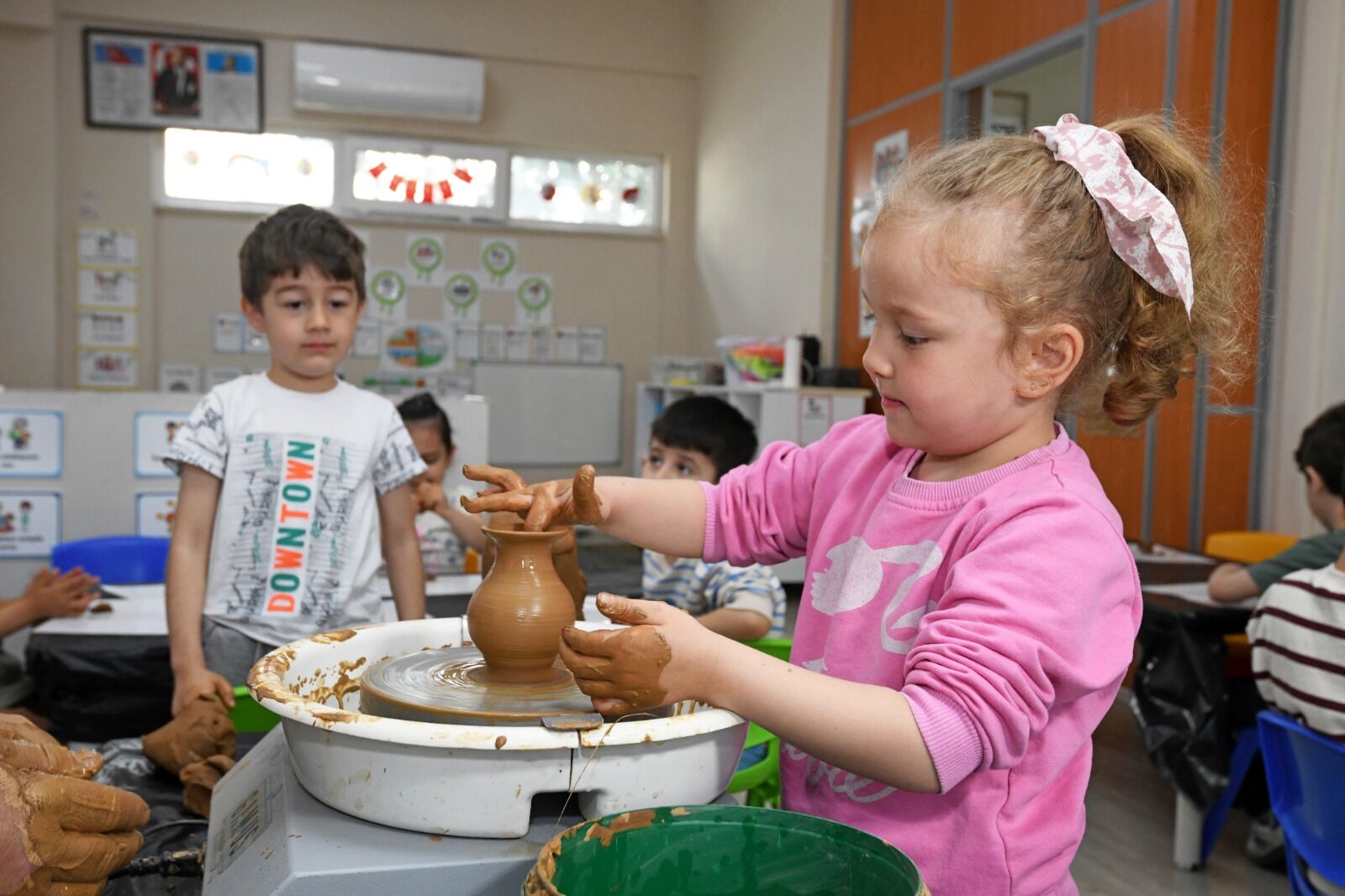 Kreşlerde Çömlek Atölyesi (1)
