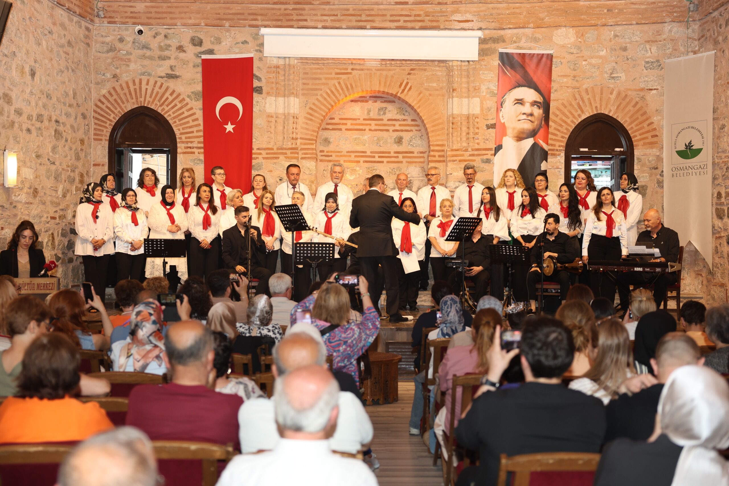 Türk Halk Müziği Konseri (1)