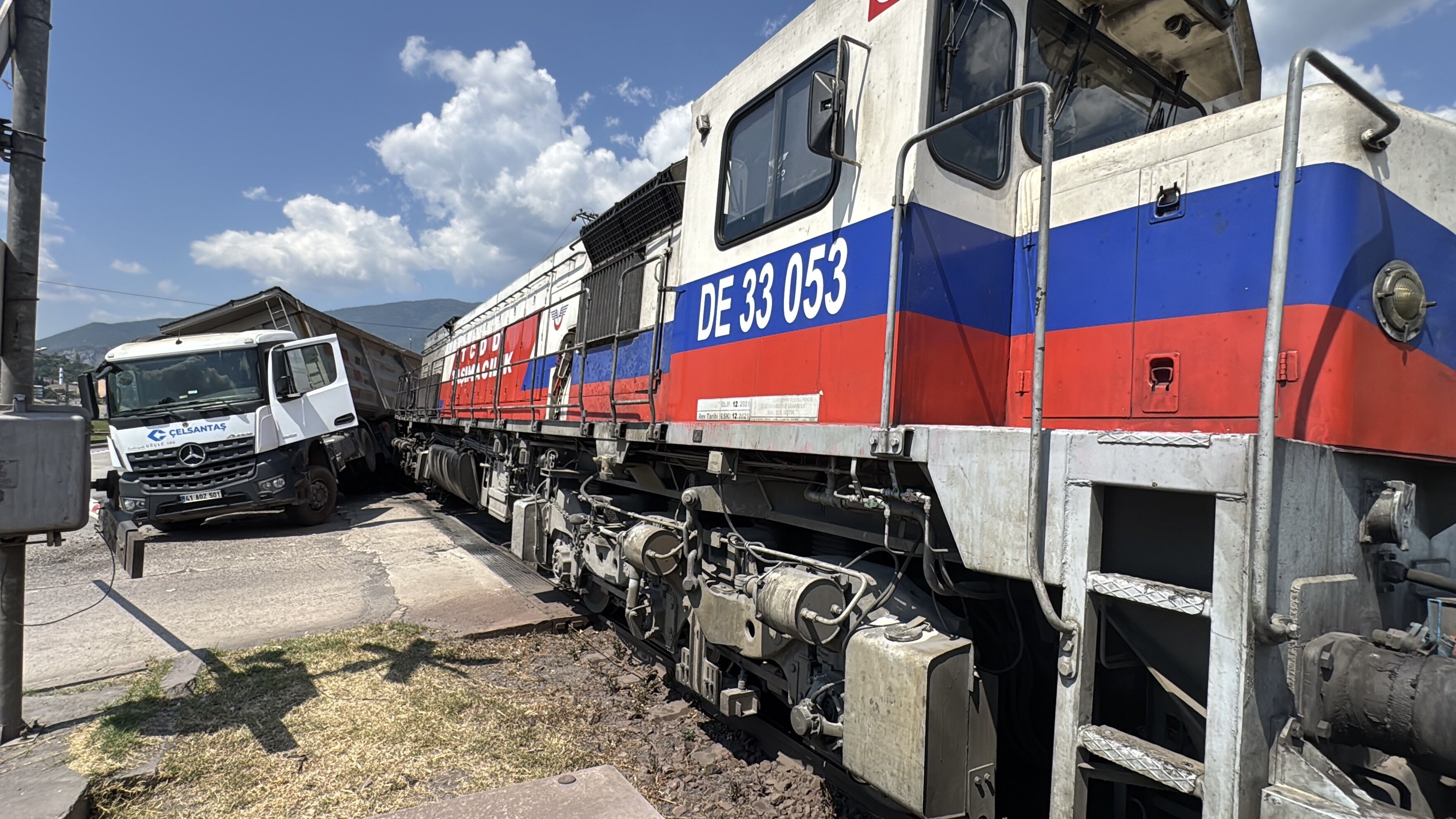 A W766645 04