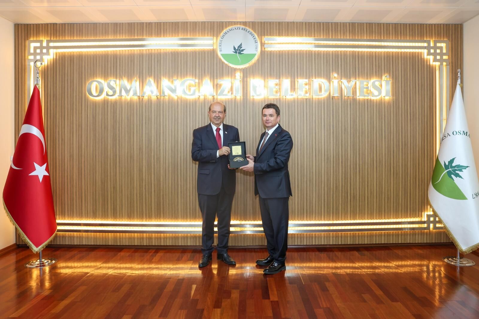 Başkan Erkan Aydın, Kktc 5. Cumhurbaşkanı Ersin Tatar'ı Ağırladı (5) (1)