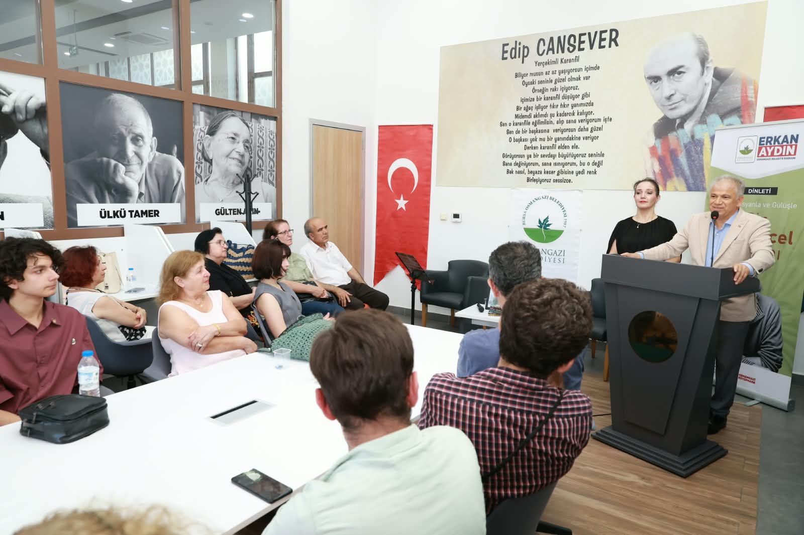 Can Yücel Osmangazi’de Şiirlerle Anıldı (2)