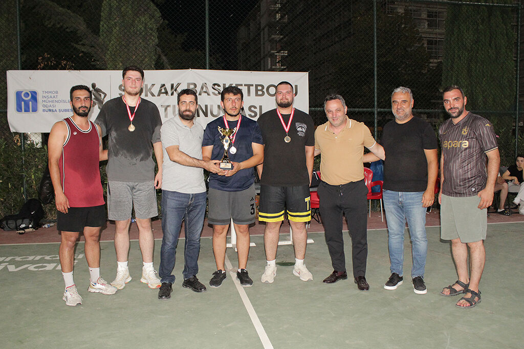 İmo Bursa Şubesi Sokak Basketbolu Turnuvası İkincisi