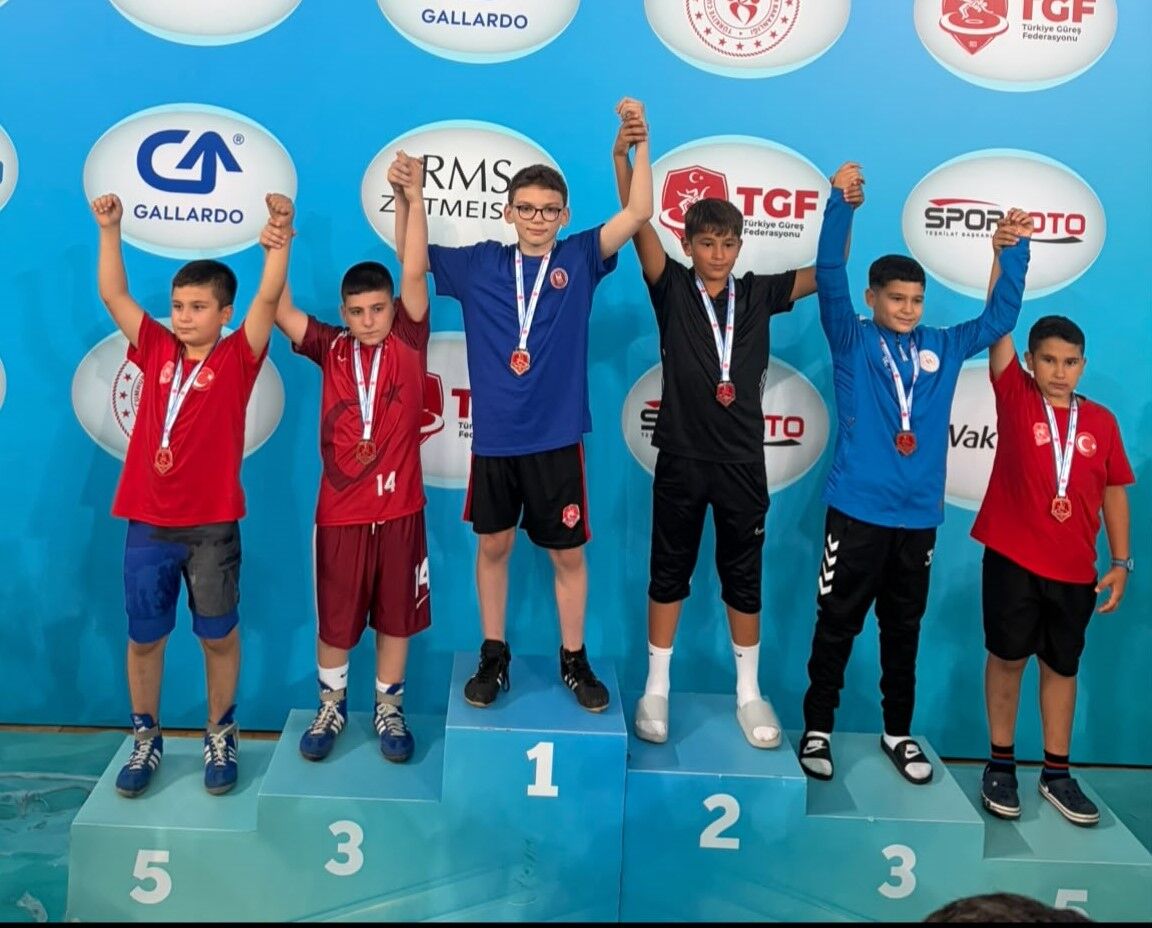 Osmangazi Belediyespor Güreş Takımı (3)