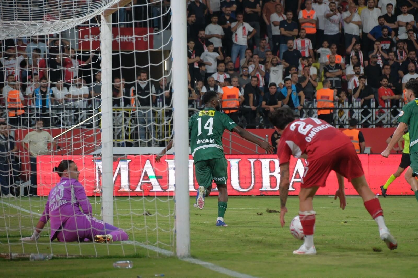 Iheanacho’dan taraftara mesaj: “Sizin için kazandık”