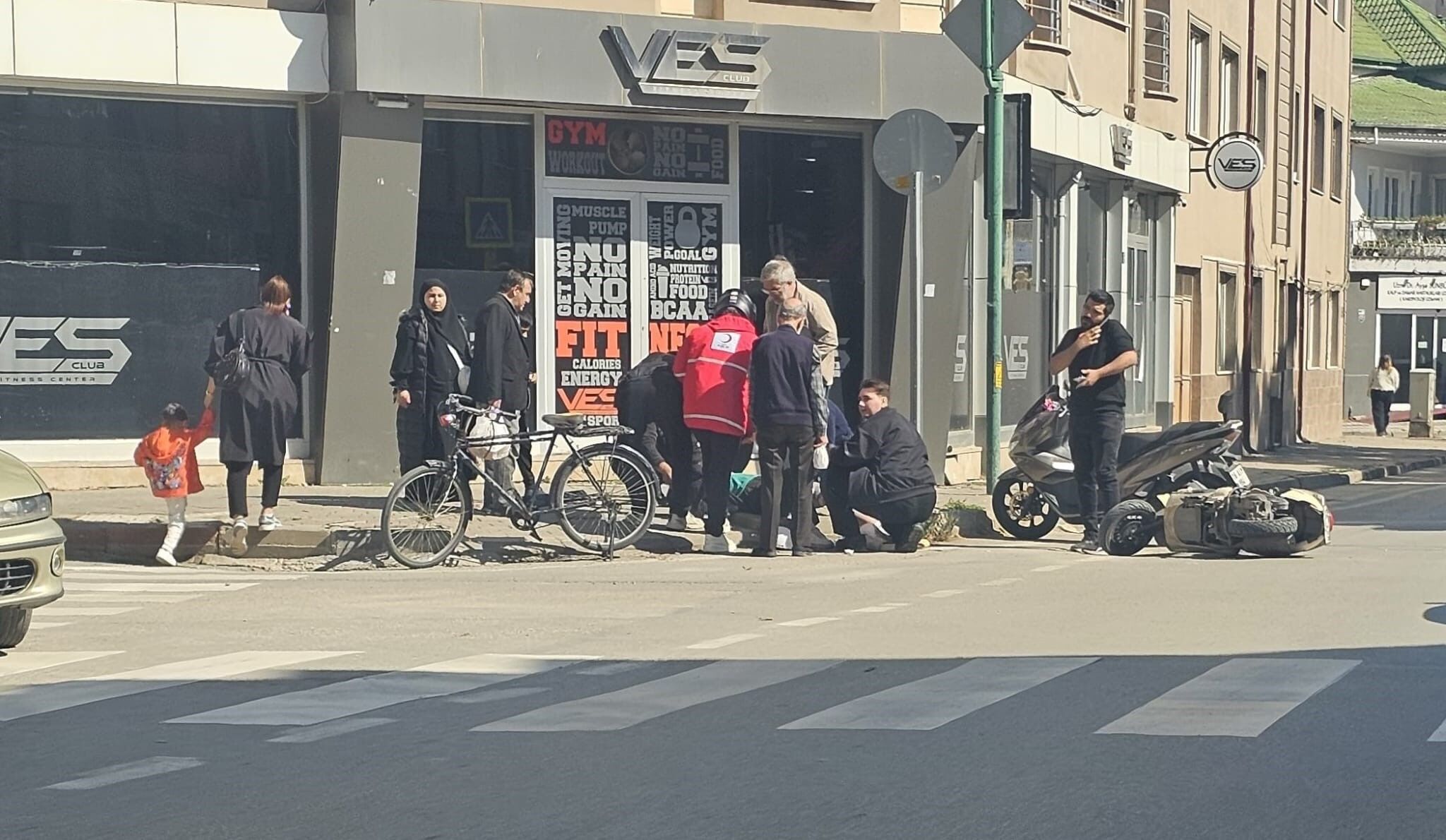Bursa’da kazanın ardından ilginç görüntü: Güneş gözlüğünü çıkarmadı