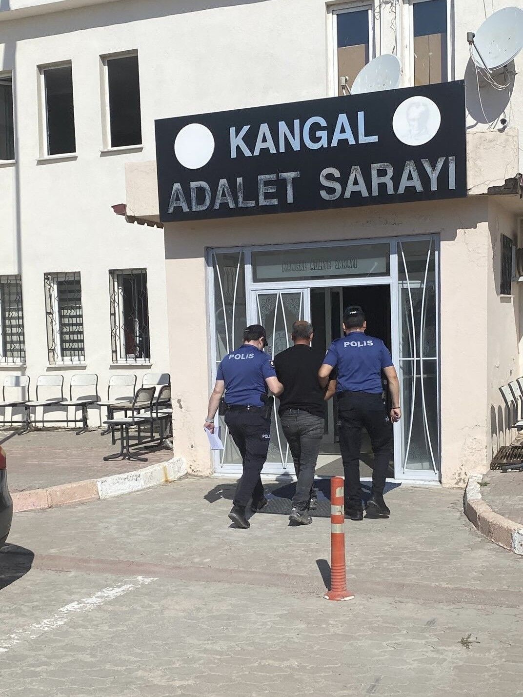 Anayasal düzeni ortadan kaldırmaya teşebbüsten 13 yıl hapis cezası alan firari hükümlü yakalandı