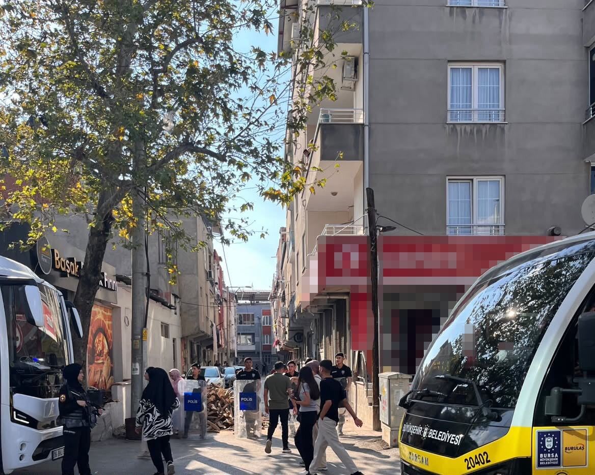 Bursa'da çay ocağı önünde silahlı saldırı: 1 yaralı