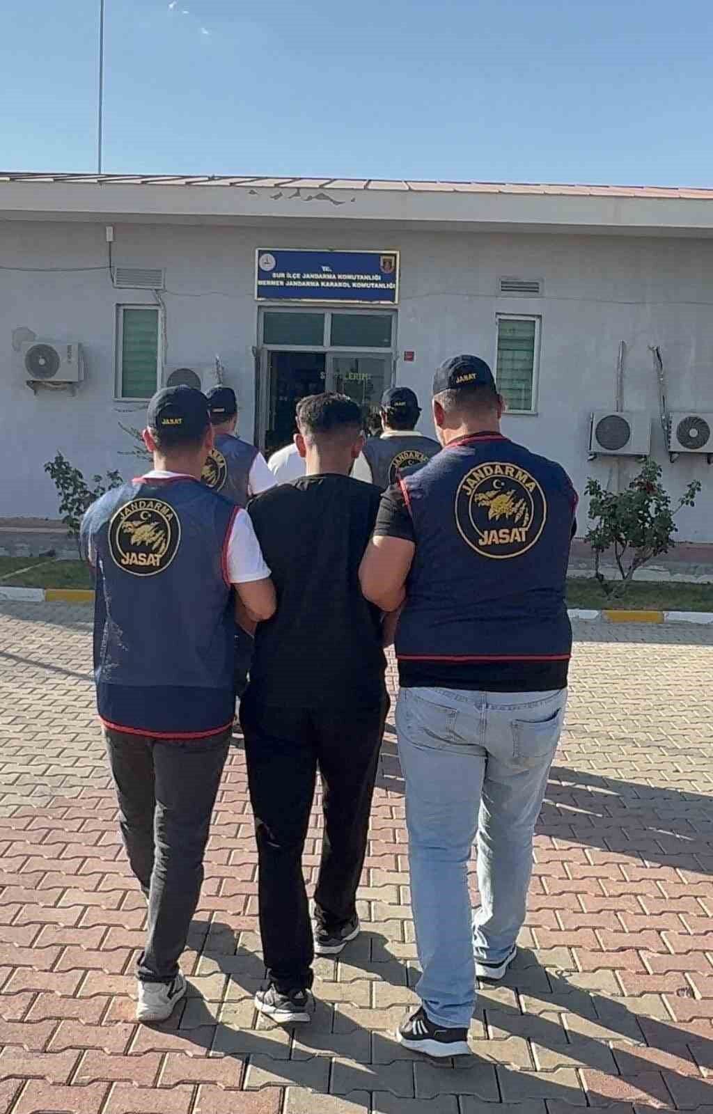 Diyarbakır'da hapis cezasıyla aranan 112 kişi yakalandı