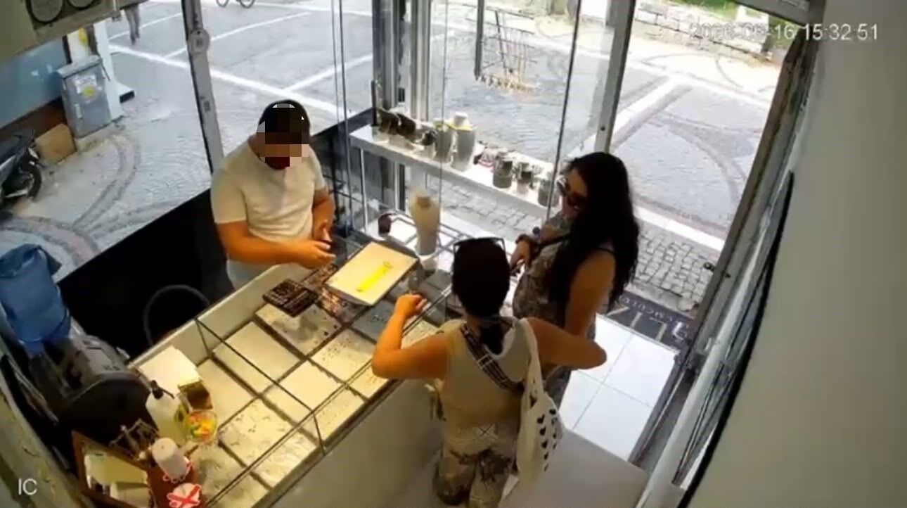 Edirne'de Bulgar kadınların hırsızlığı kamerada
