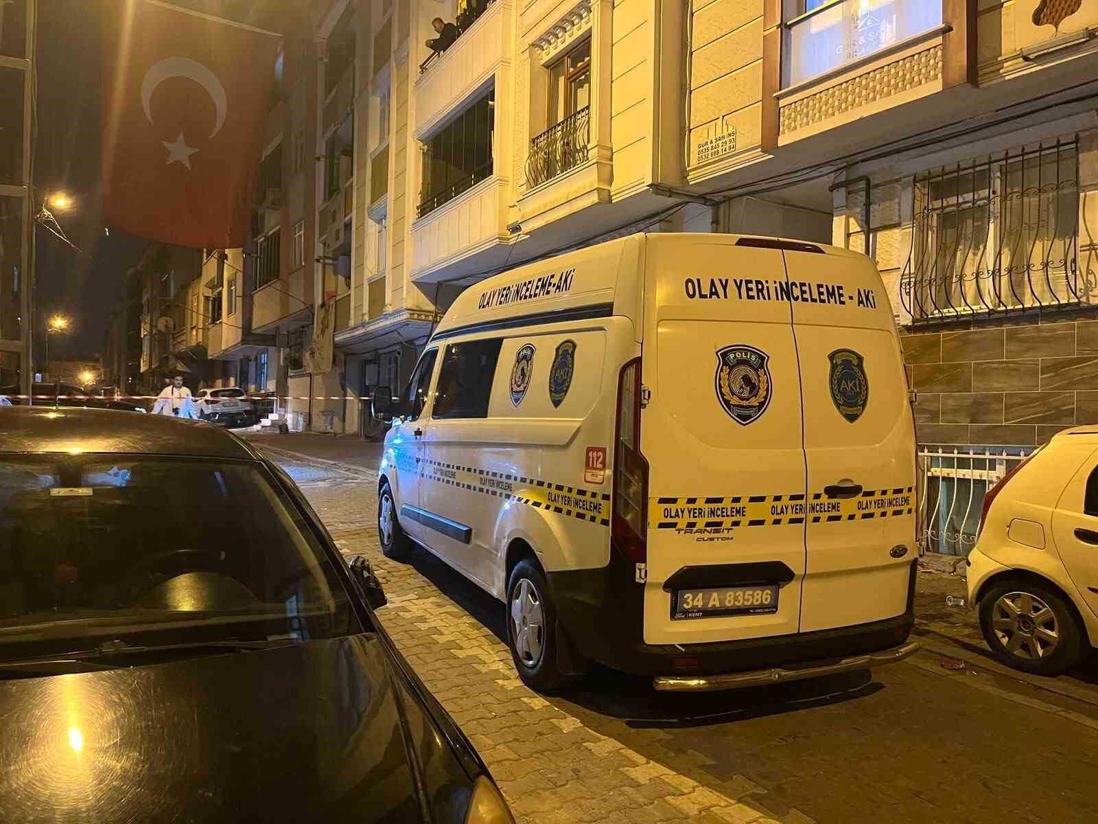 Esenyurt'ta asker eğlencesinde ortalık karıştı : 2 yaralı