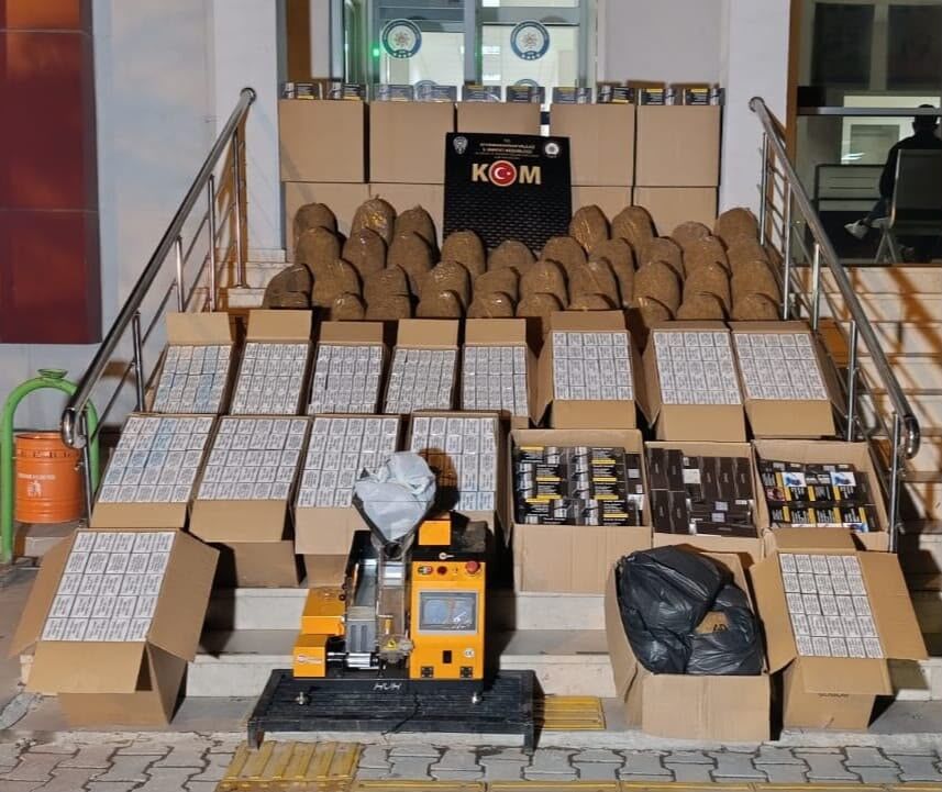 Kaçak tütün ve makaron operasyonunda 3 şüpheli yakalandı