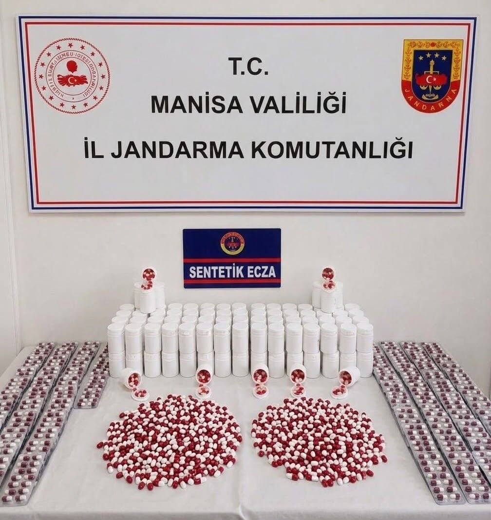 Manisa'da 11 bin 214 adet sentetik hap ele geçirildi