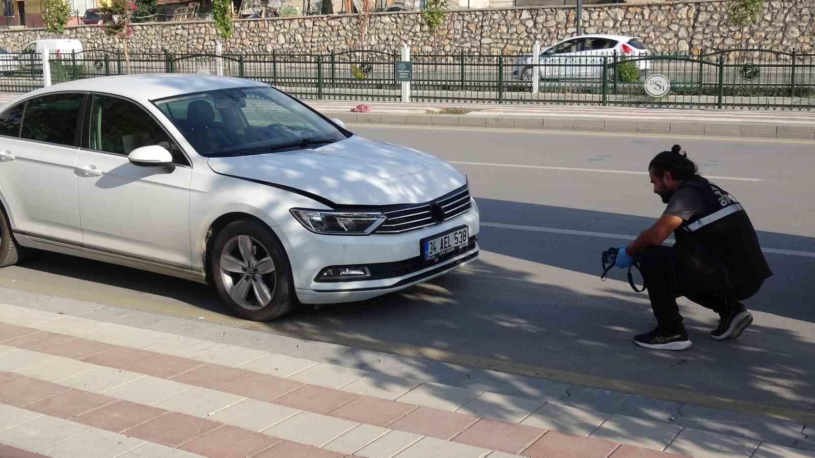 Otomobilin çarptığı yaşlı adam ağır yaralandı