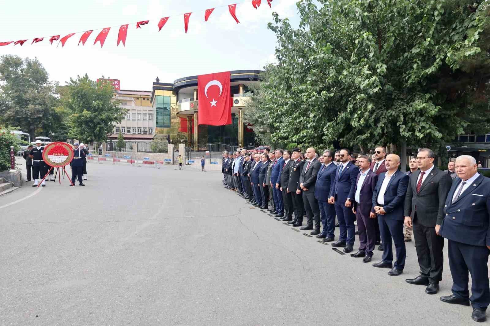 Siirt'te 19 Eylül Gaziler Günü törenlerle kutlandı