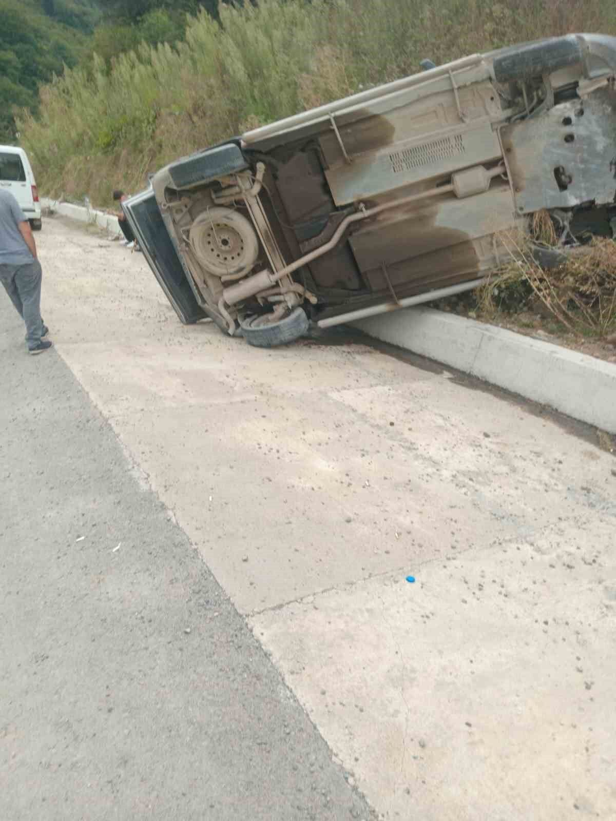 Trabzon'da trafik kazası: 5 yaralı