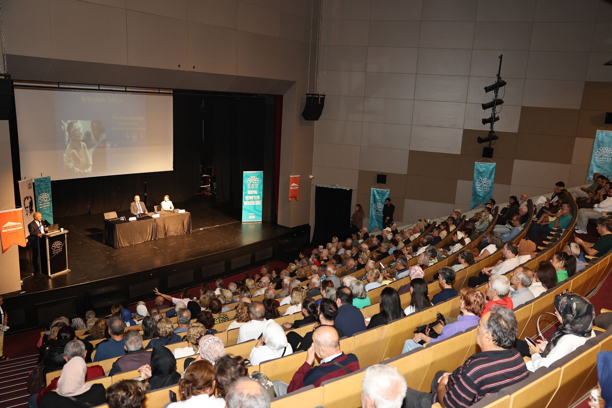 Alzheimer Semi̇ner (1)