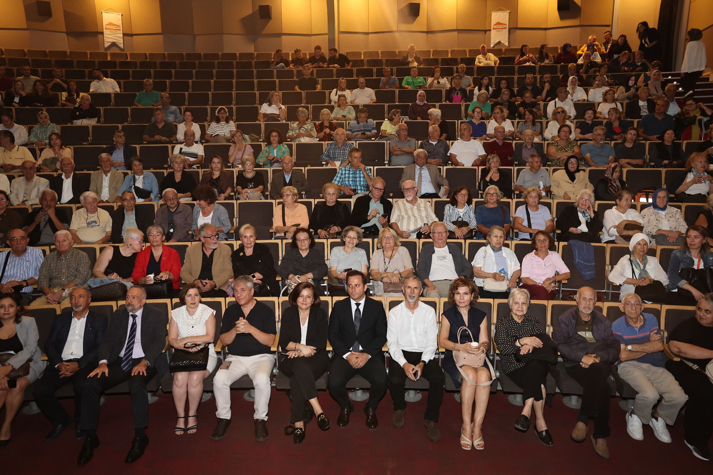 Alzheimer Semi̇ner (5)