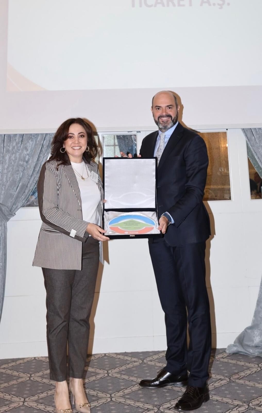 Epsa İzoder Plaket