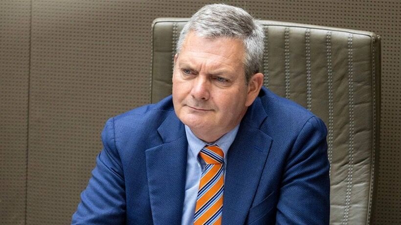 Belçikalı milletvekili parlamentonun tuvaletinde 13 saat mahsur kaldı