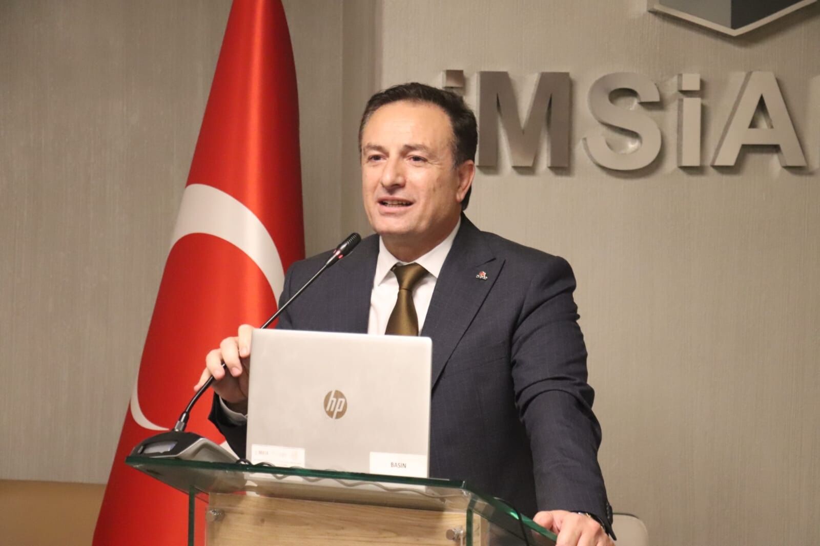 Ev almak isteyen krediye takılıyor: İlk konut için yeni model çağrısı