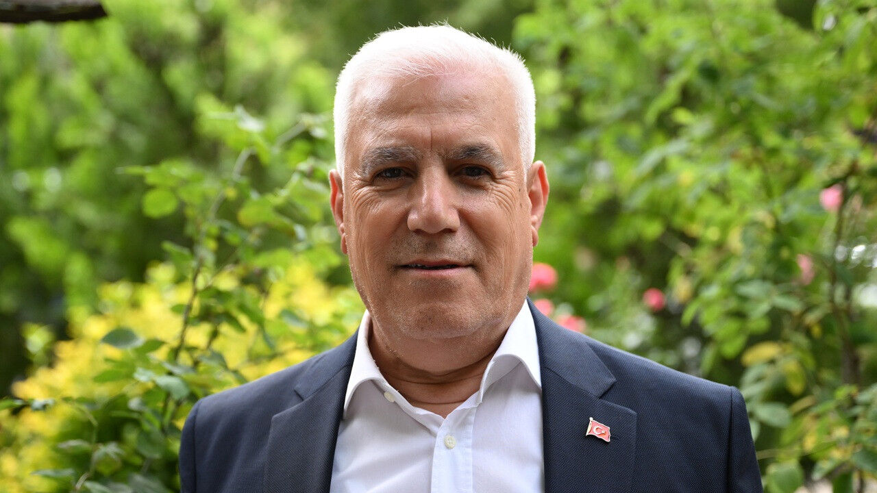 Mustafa Bozbey-3
