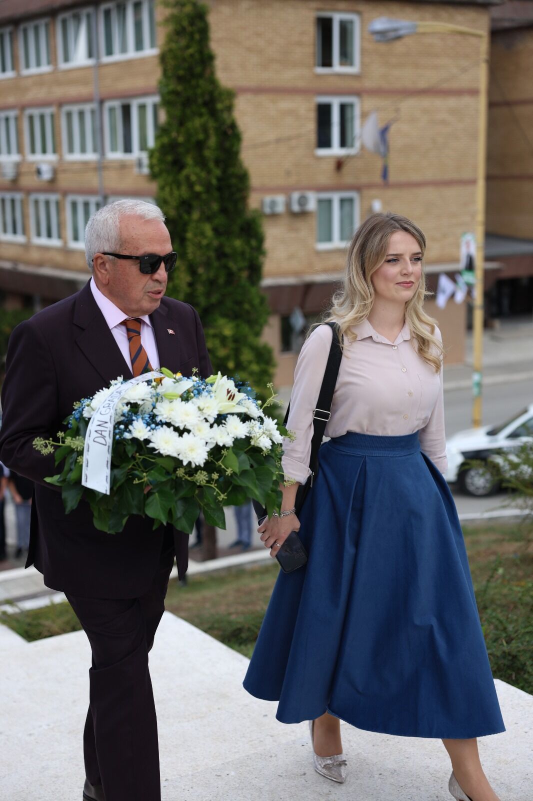 Zavi̇dovi̇ci̇ Zi̇yaret (2)