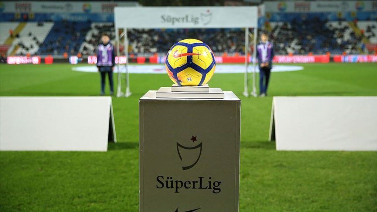 Süper Lig'de Teknik Direktör kıyımı
