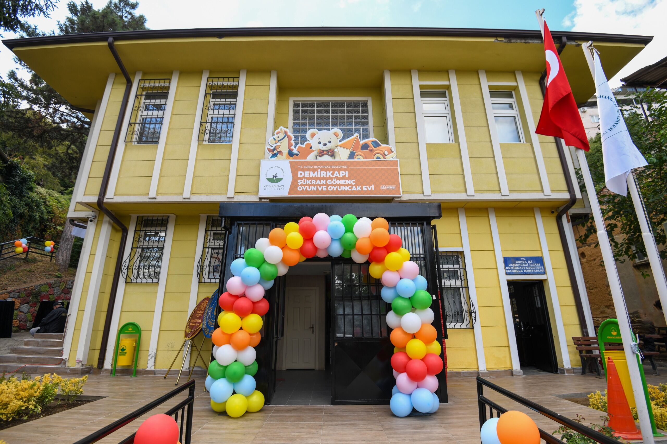(7) Çocukların Hayallerine Yeni Bir Kapı