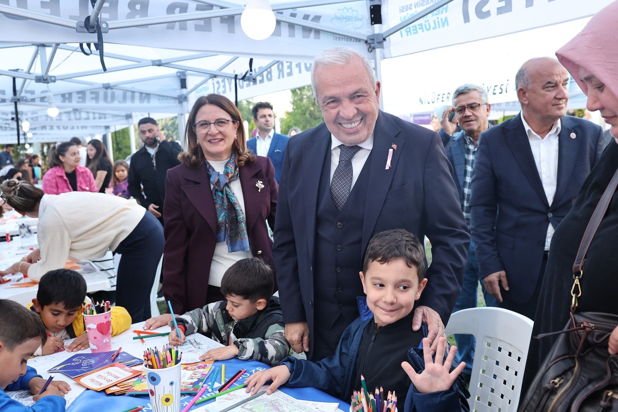 A W815758 02