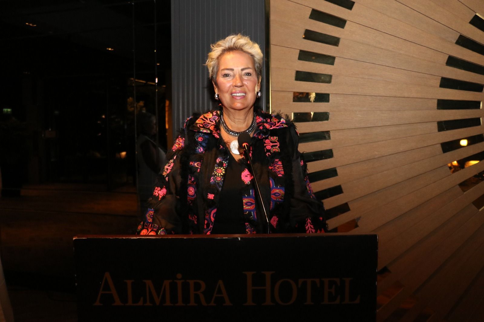 Busader Federasyonu Başkanı Zerrin Özgüle