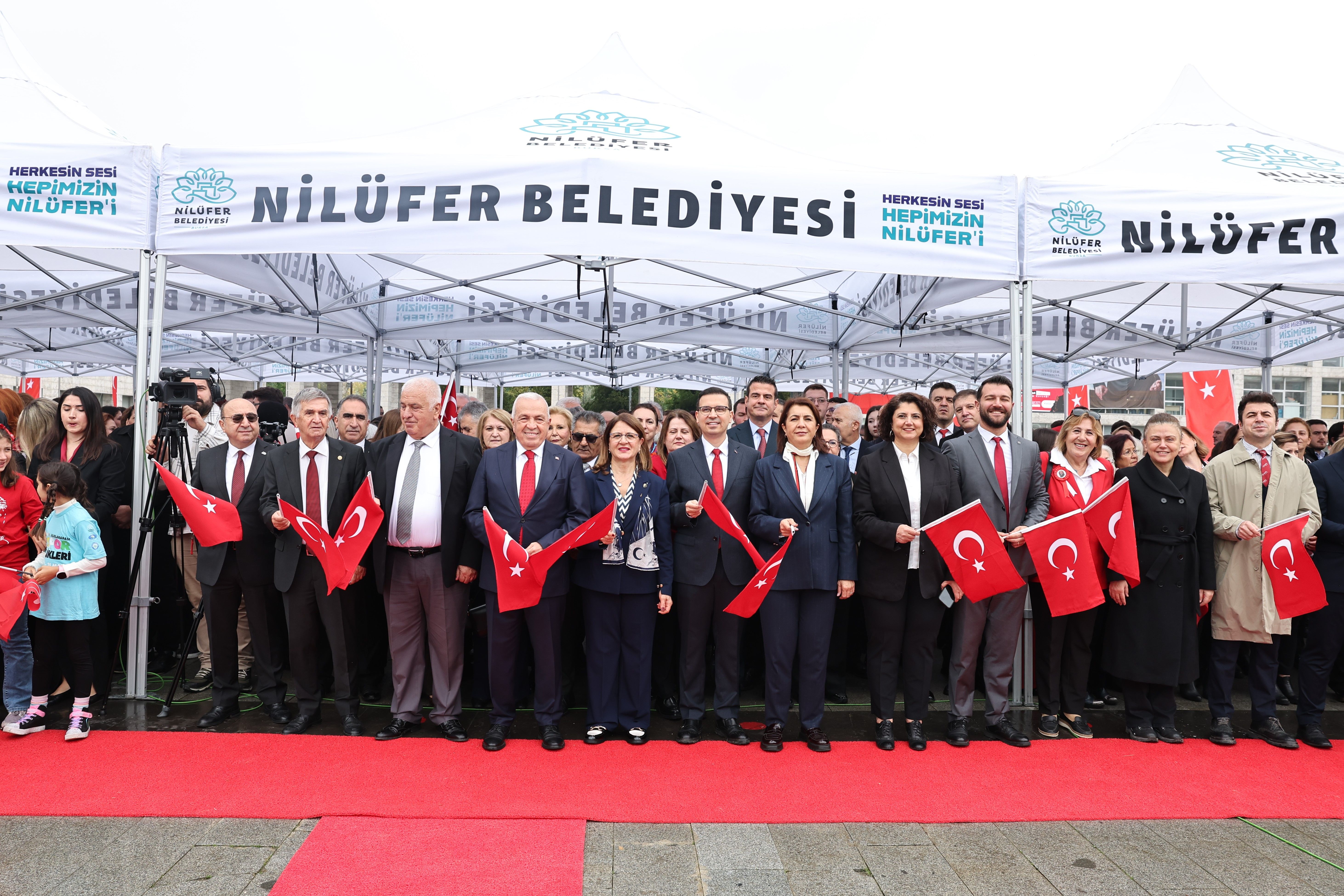 Çelenk Töreni̇ (2)