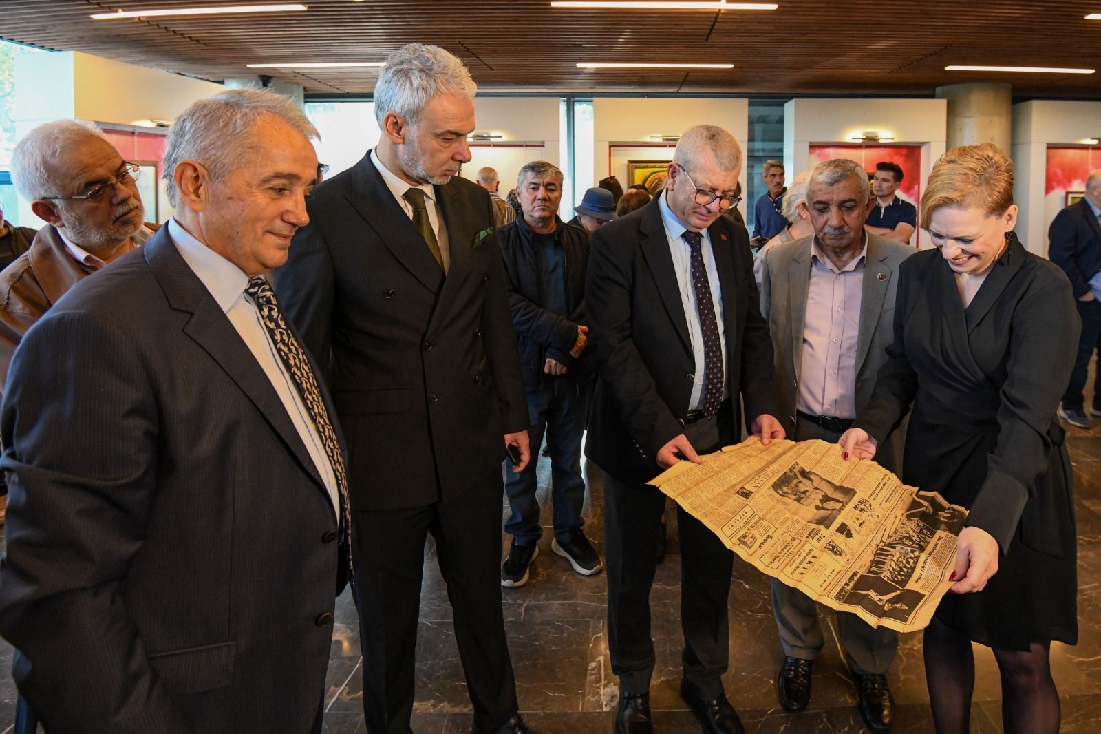 Cumhuriyet Ve Atatürk (2)
