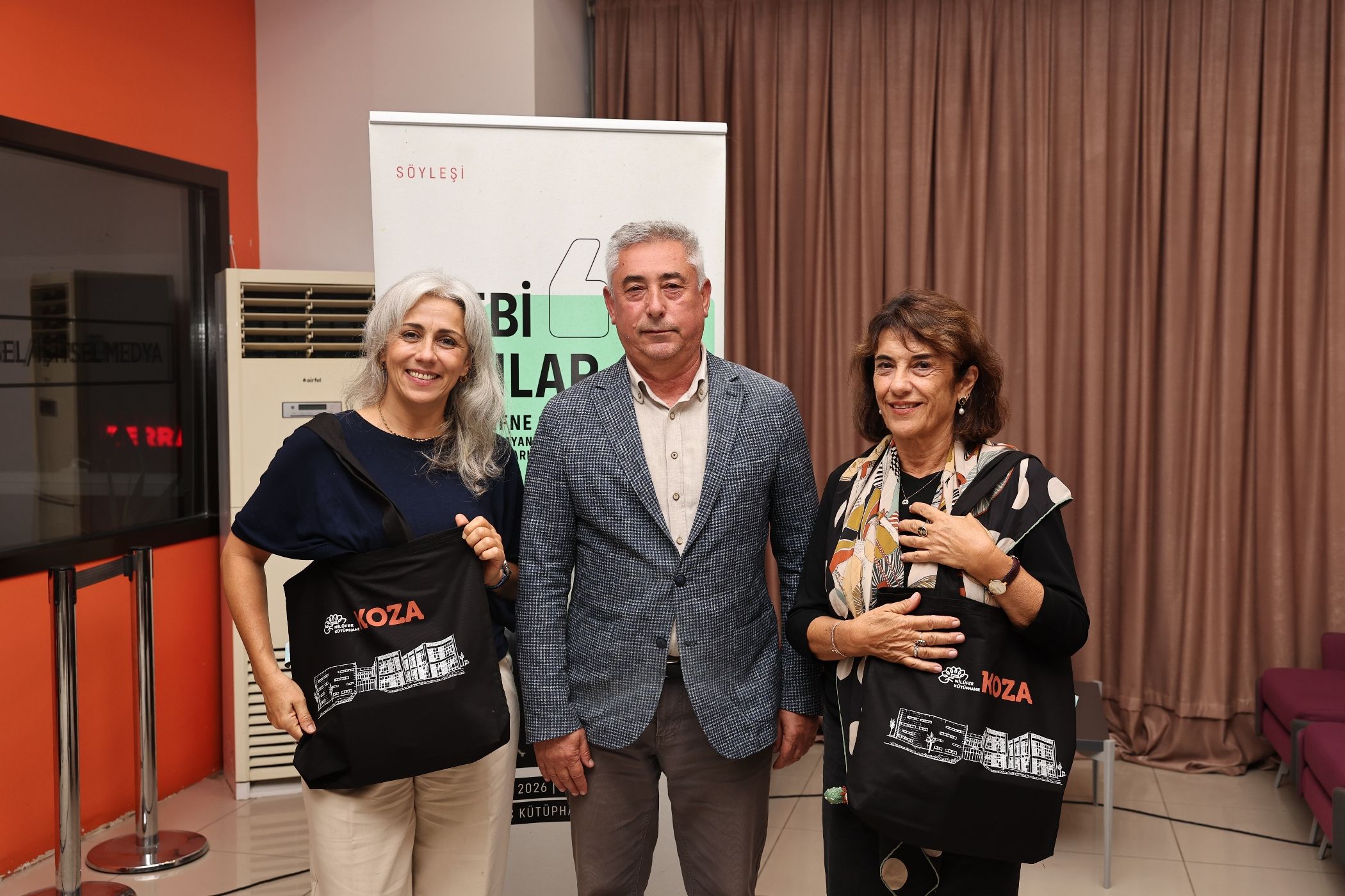 Defne Suman Söyleşi̇ (3)