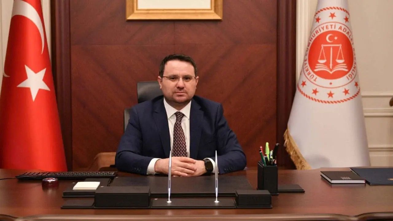 Bakan Gürlek: "Türkiye, suçluların sığınağı olmayacak"