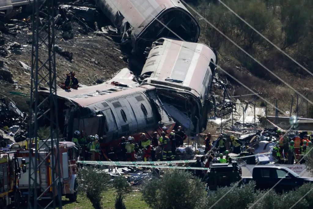 İspanya’daki tren faciasında can kaybı 74’e çıktı