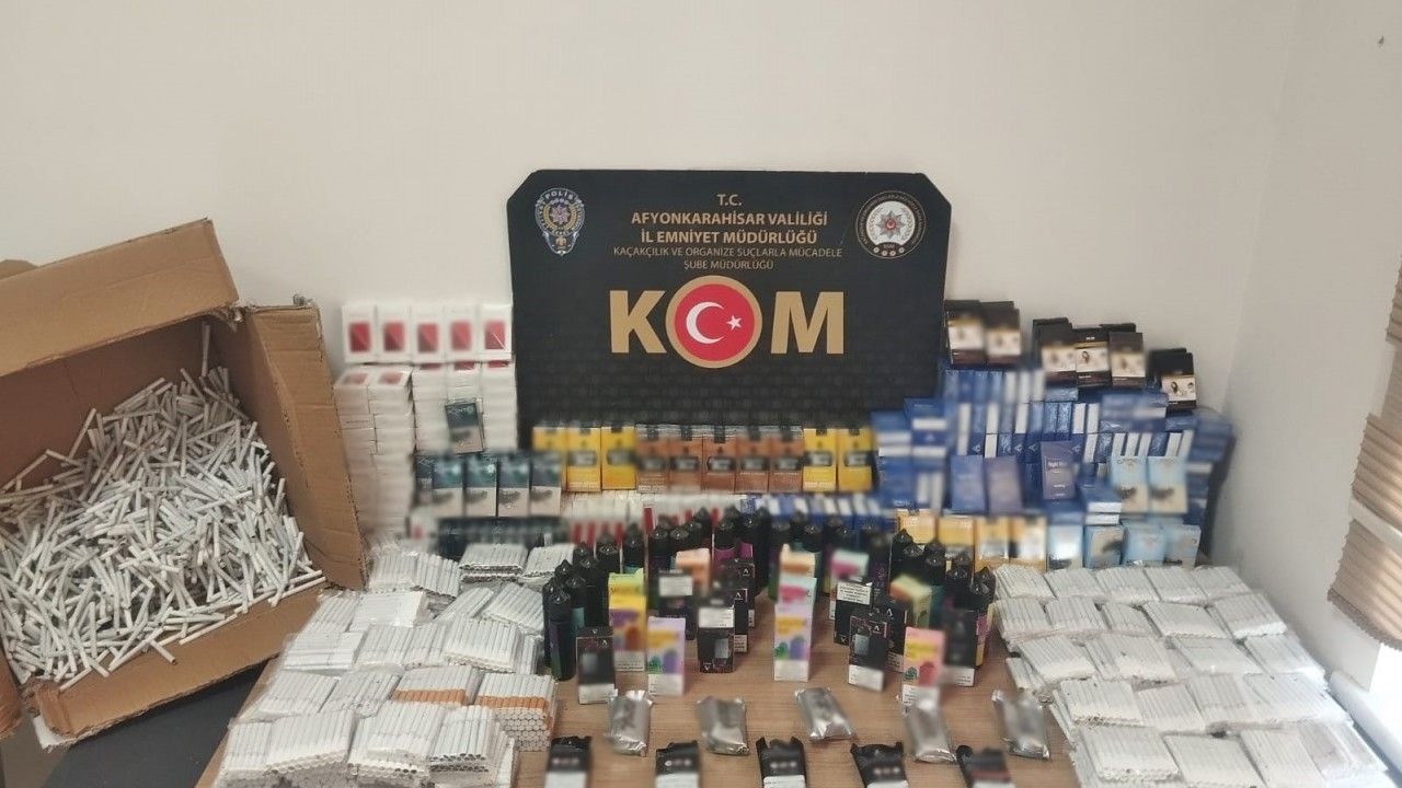 Polisten kaçak makaron operasyonu