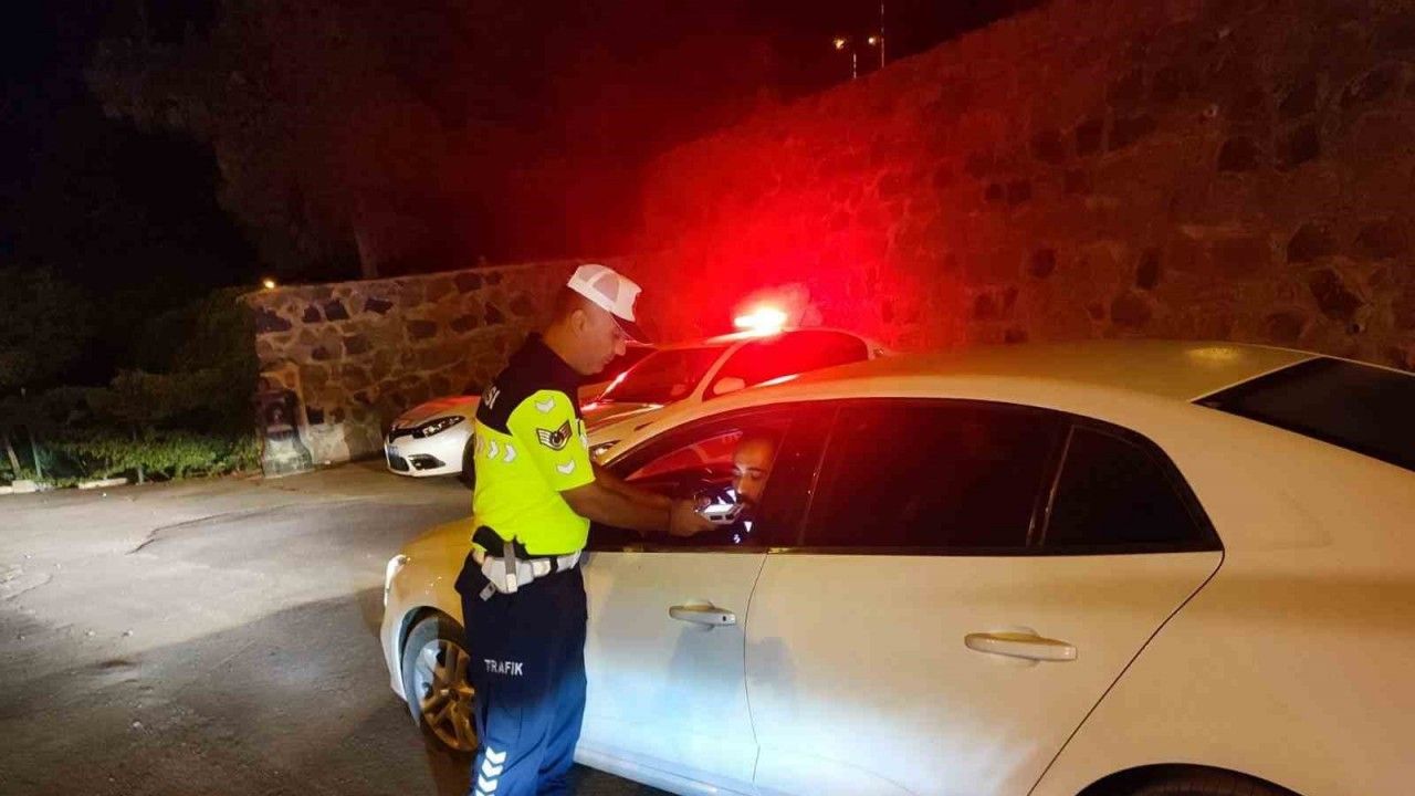 Kilis’te jandarma ekiplerinden alkol denetimi
