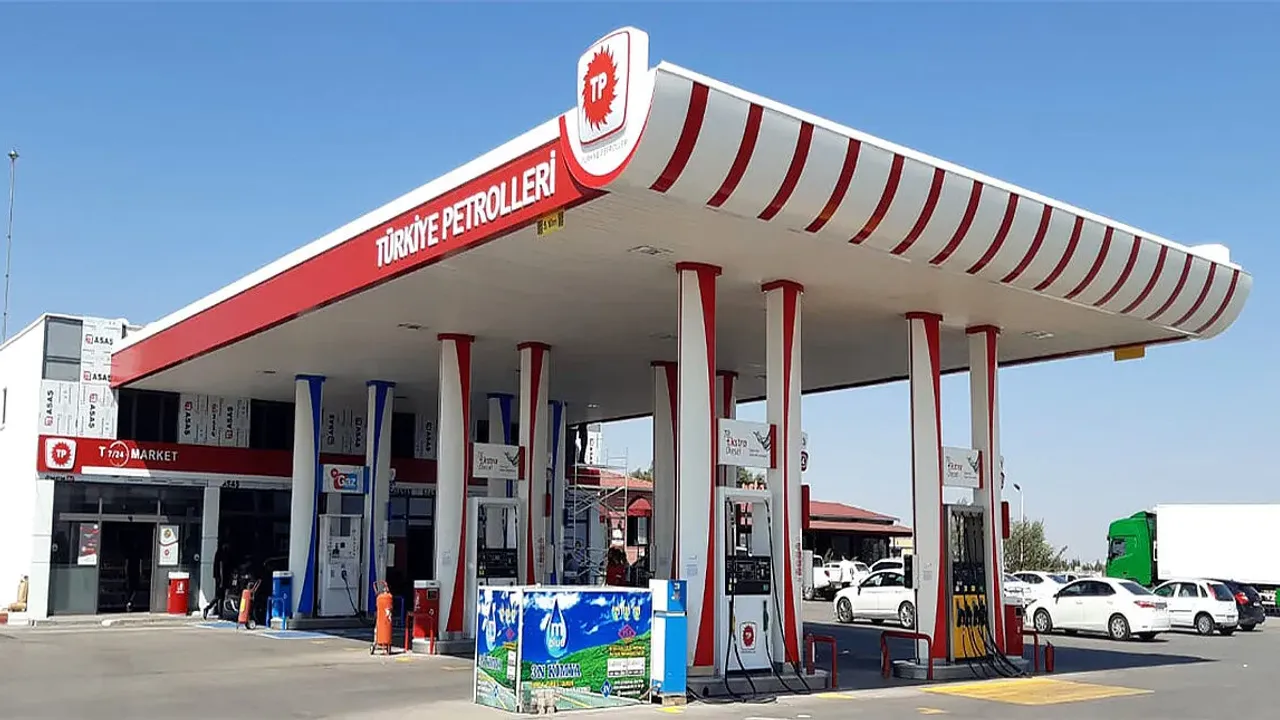 Türkiye Petrolleri üst yönetimine operasyon