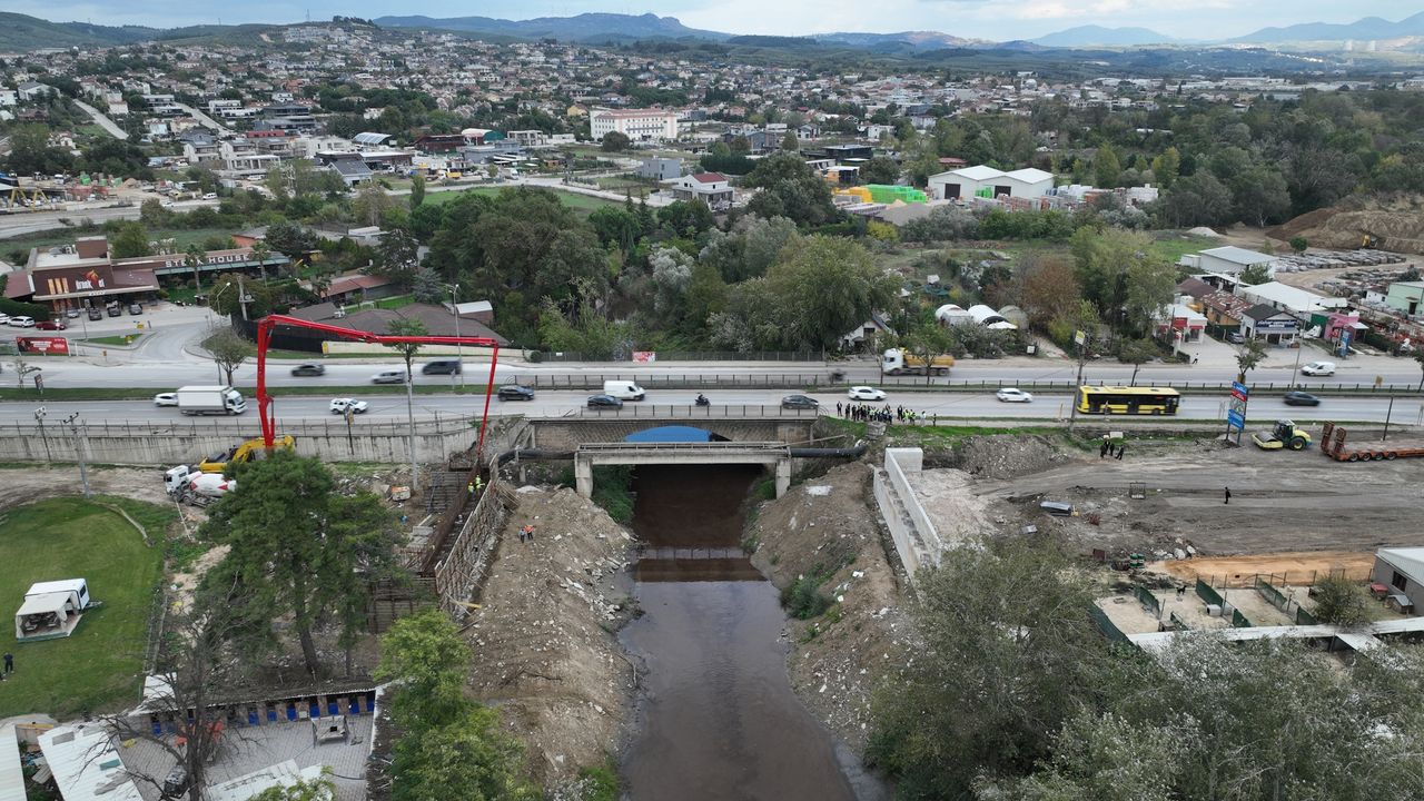 Bursa-Mudanya trafiği nefes alıyor