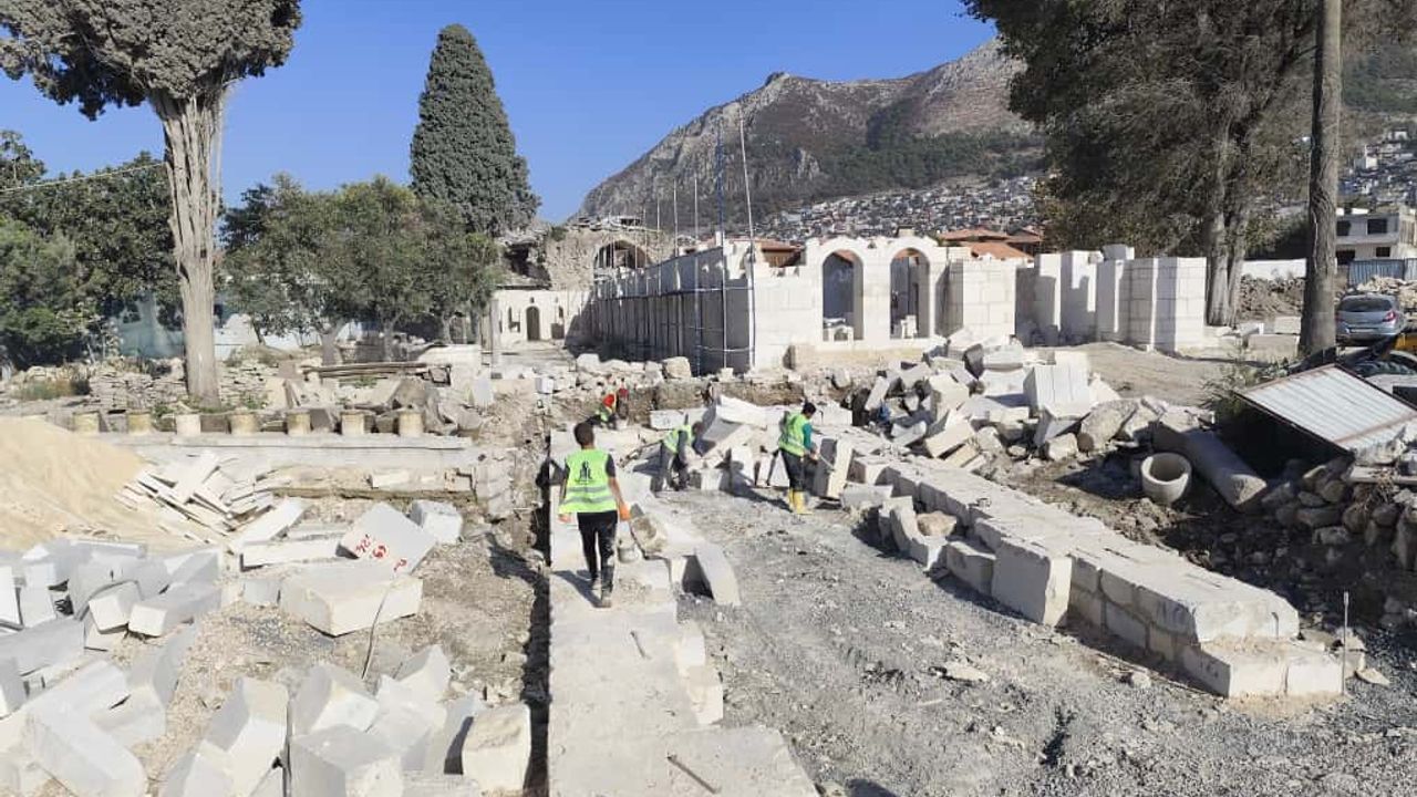 Bursa Büyükşehir Belediyesi, Antakya Ulu Cami'nde beton dökümüne başladı