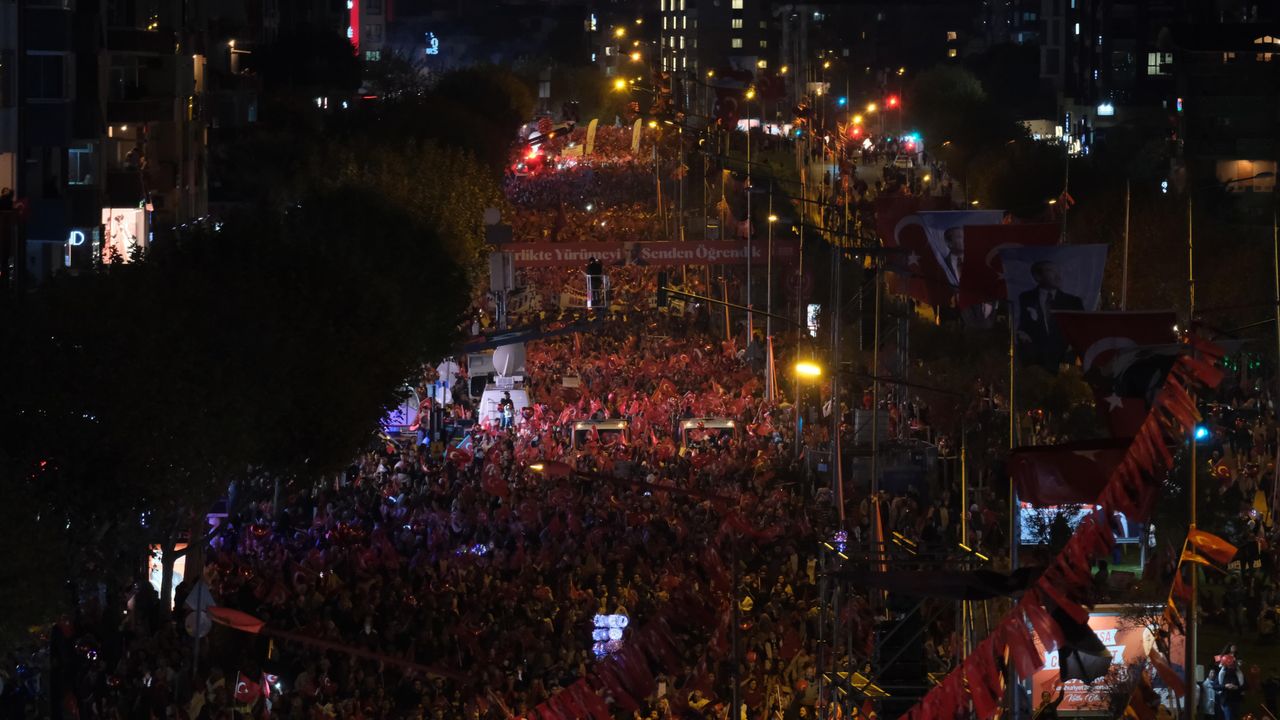 Bursa’da Cumhuriyet coşkusu FSM’de buluşuyor