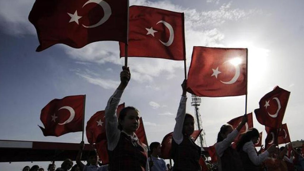 Siyasilerden 29 Ekim Cumhuriyet Bayramı mesajları