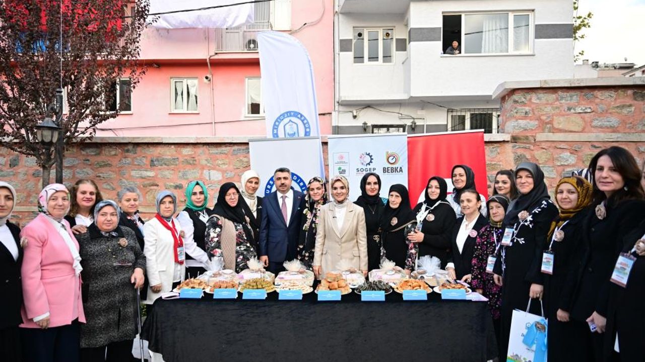 Yıldırım Sanat ve Zanaat Merkezi'ni Bakan Göktaş açtı